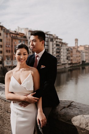 019-pre-wedding-photo-session-in-florence-tuscany.jpg