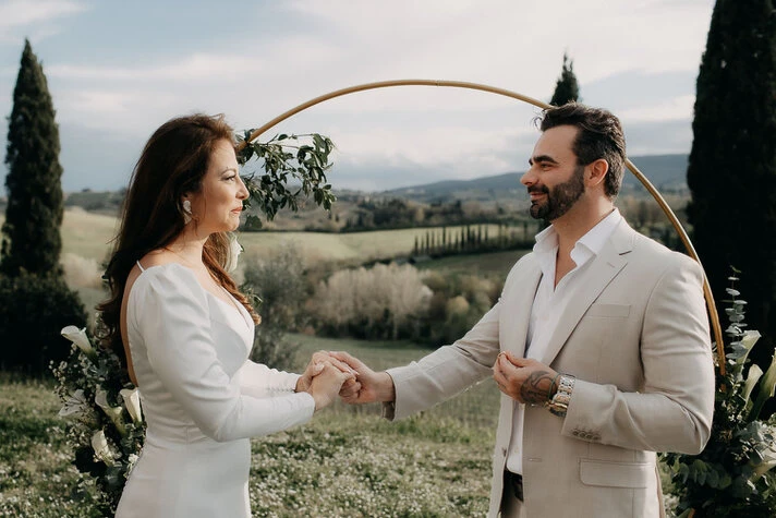 Elopement Photographer in Tuscany