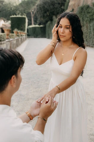 Marriage proposal at Boboli Gardens - Florence