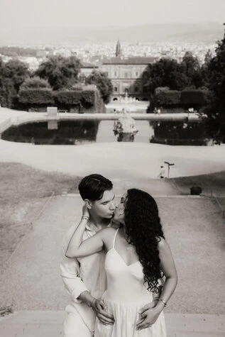 Marriage proposal at Boboli Gardens - Florence
