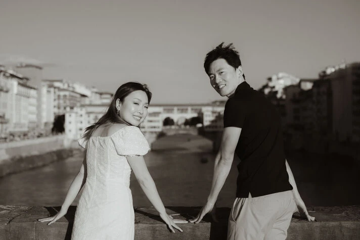 Engagement photo session in Florence