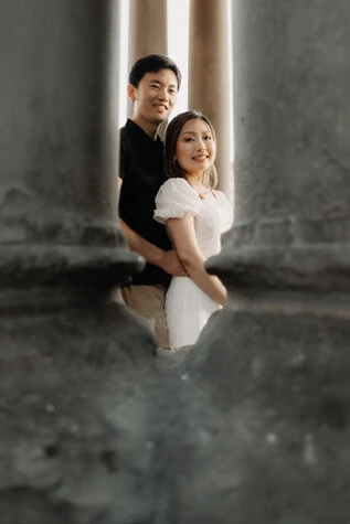 Engagement photo session in Florence