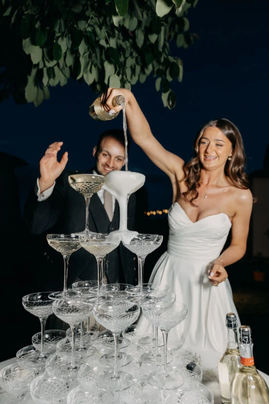 Momenti di matrimonio con uno stile semplice e raffinato